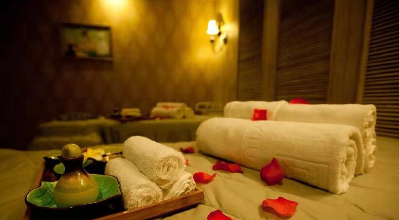 西安新城高端水疗spa会馆就这样带着清风月静抚慰了光阴悲喜